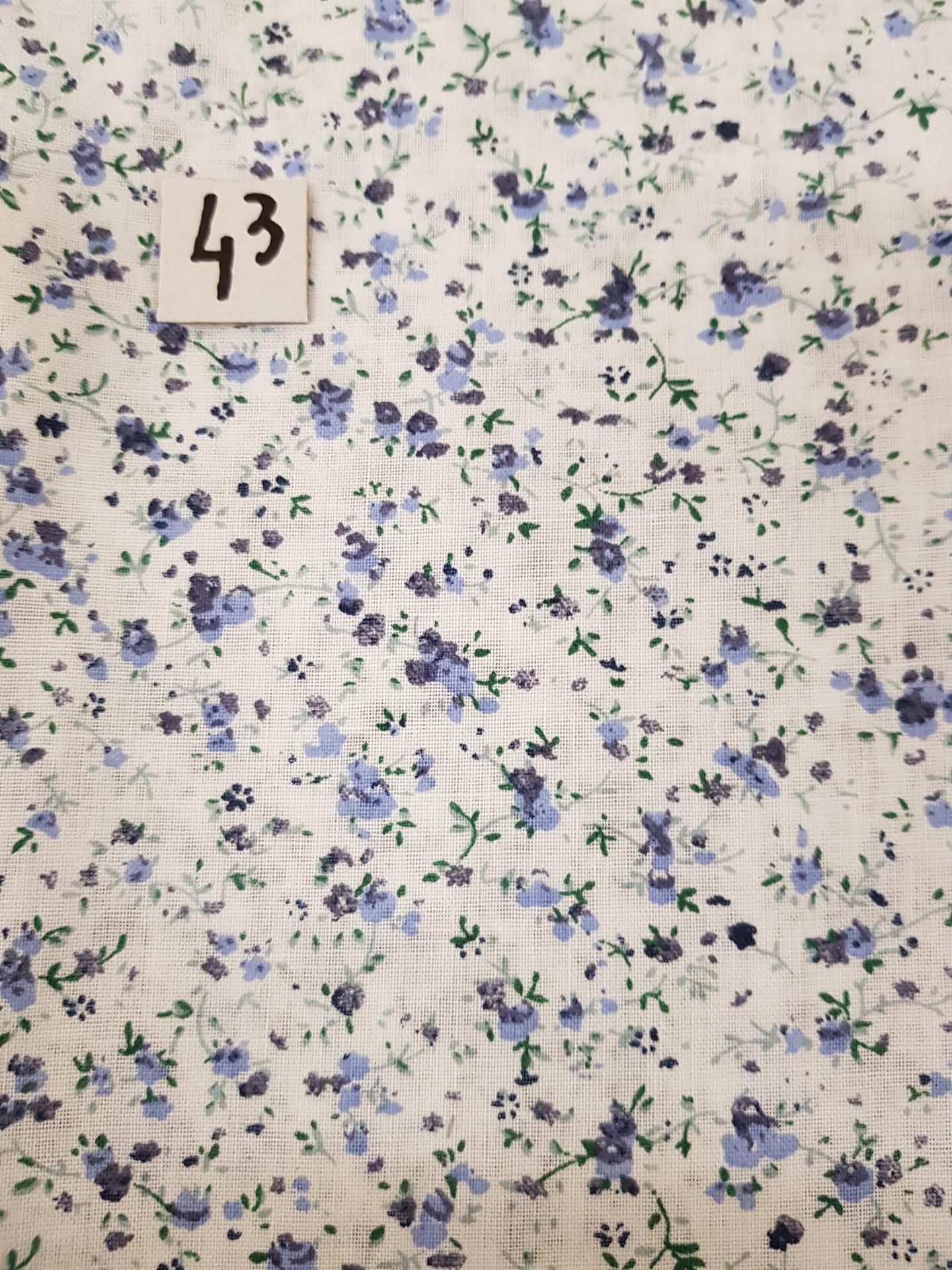 43 tissus lingettes fleurs bleu 43
