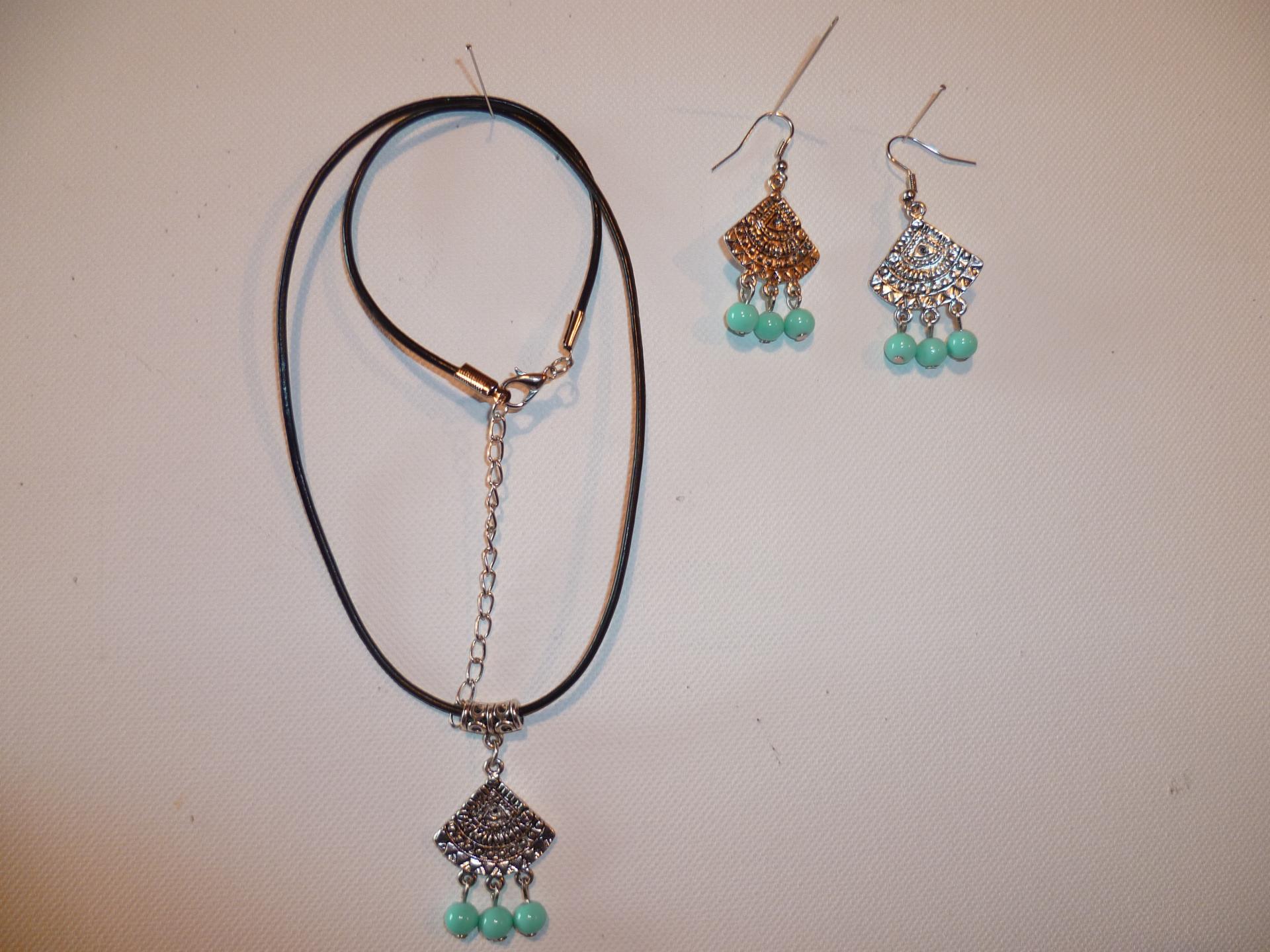 Collier